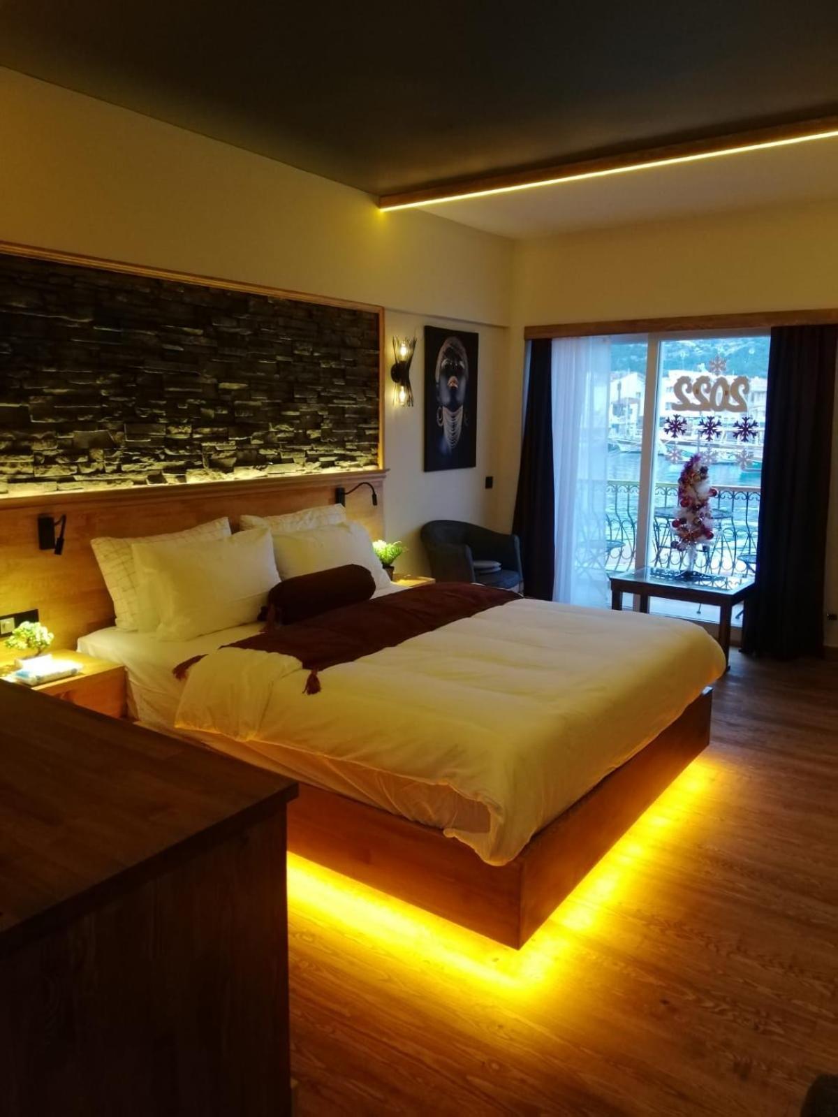 Palmiye Konuk Evi Foça Eksteriør billede