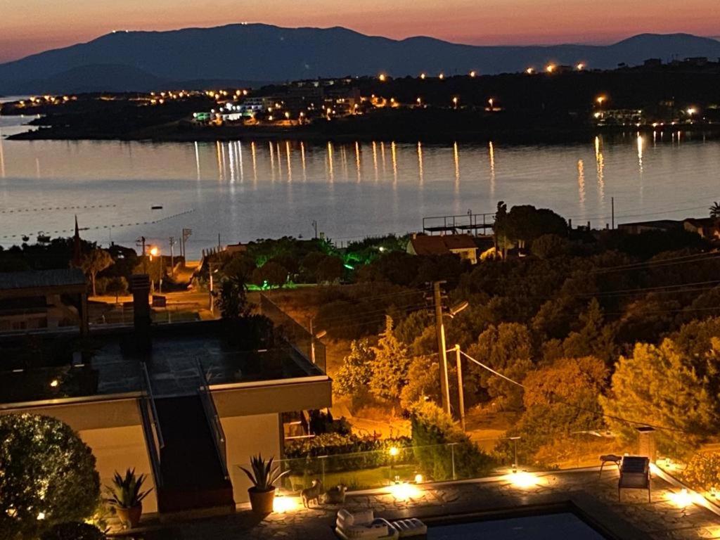 Palmiye Konuk Evi Foça Eksteriør billede