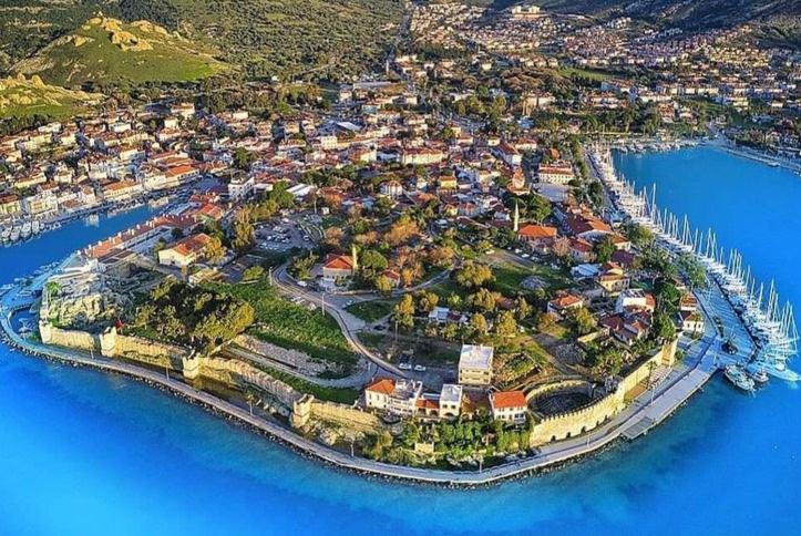 Palmiye Konuk Evi Foça Eksteriør billede